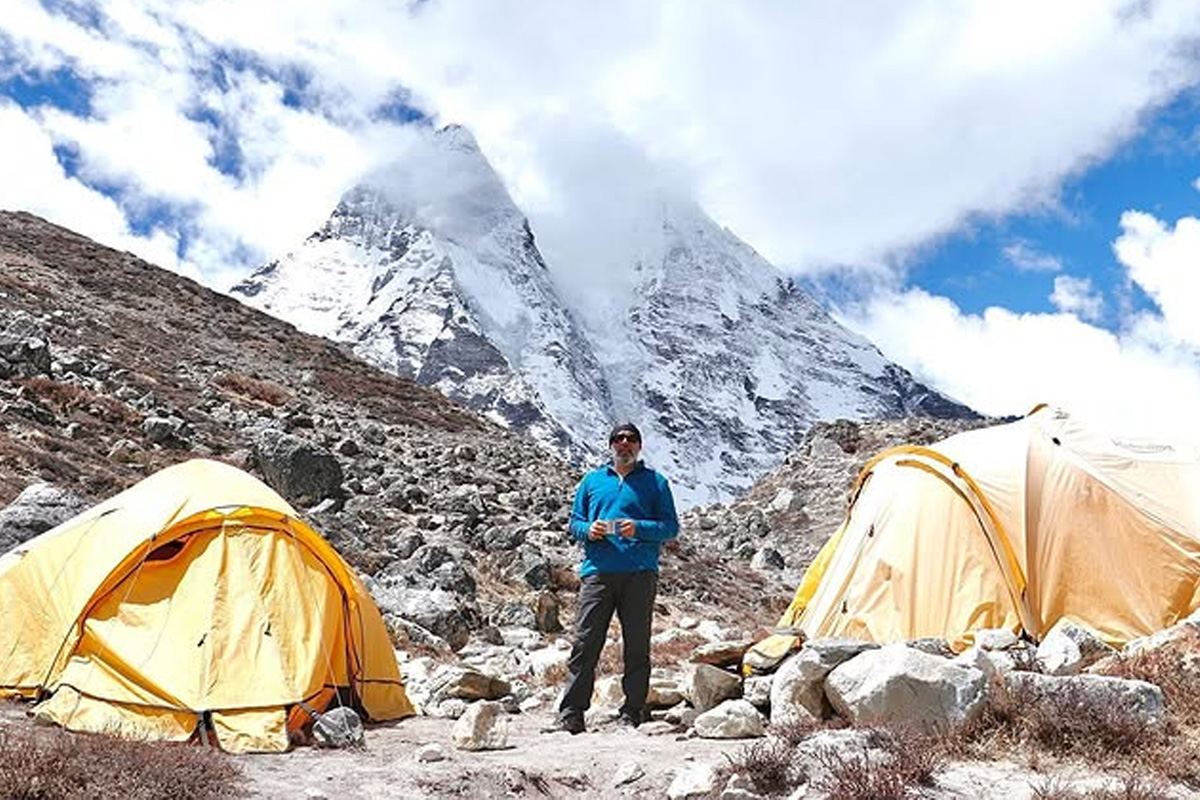 age limit for ebc trek nepal